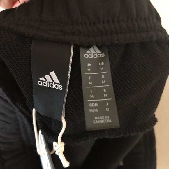 NWT adidas shorts, M - Picture 5 of 5